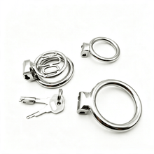 Lade das Bild in den Galerie-Viewer, Breathable Flat Stainless Steel Chastity Cage in alternate gallery view 4