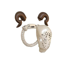 Afbeelding in Gallery-weergave laden, Goat Horn Chastity Cage