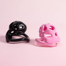 Afbeelding in Gallery-weergave laden, Hera's Invisible Male Chastity Cage 6
