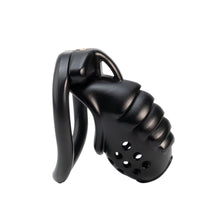 Lade das Bild in den Galerie-Viewer, Knight's Armor Chastity Cage in alternate gallery view 9