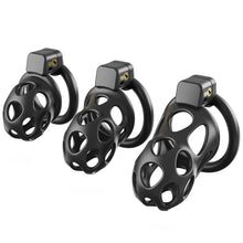 Lade das Bild in den Galerie-Viewer, Pebble Breathable Chastity Device