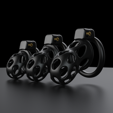 Lade das Bild in den Galerie-Viewer, Pebble Breathable Chastity Device