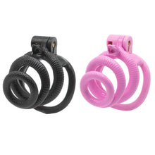 Afbeelding in Gallery-weergave laden, Coiled Snake Resin Chastity Cage