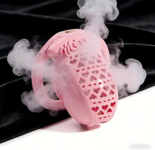 Afbeelding in Gallery-weergave laden, 3D Printed Resin Chastity Device with 4 Ring Sizes
