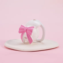 Afbeelding in Gallery-weergave laden, Invisible Bow Lid Chastity Cage
