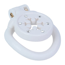 Lade das Bild in den Galerie-Viewer, Diamond Flat-Fit Chastity Cage

