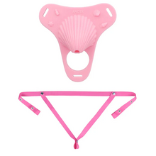 Afbeelding in Gallery-weergave laden, Fantasy Pink Conch Chastity Cage with Belt 28
