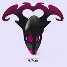 Lade das Bild in den Galerie-Viewer, Heart of the Devil With Plug 8
