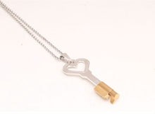 Lade das Bild in den Galerie-Viewer, Heart Shaped Chastity Key Necklace - 5

