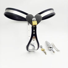 Lade das Bild in den Galerie-Viewer, Keeper of Desire - Female Chastity Belt With Transparent Panel - 5
