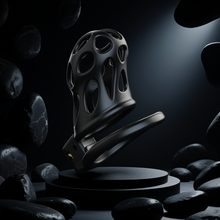 Lade das Bild in den Galerie-Viewer, Pebble Breathable Chastity Device
